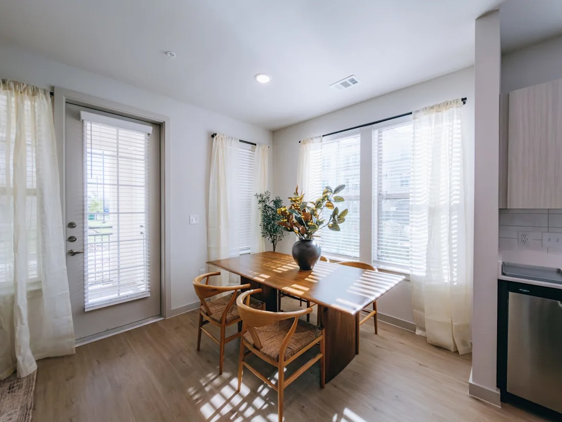9-Foot Ceilings