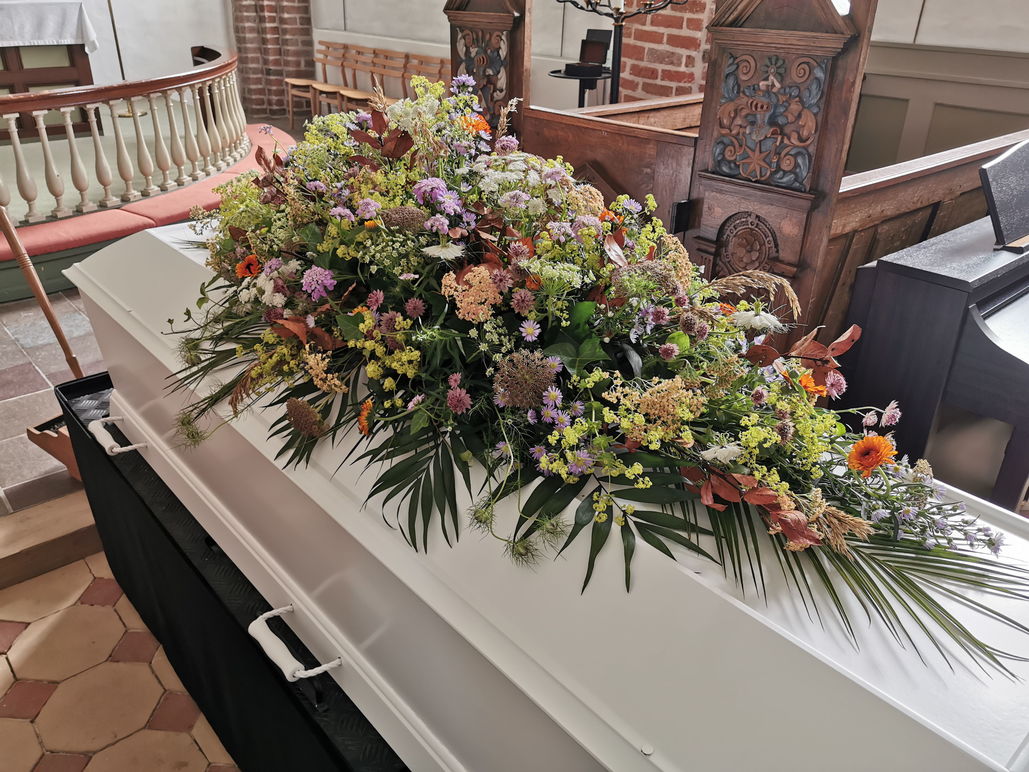 Images Begravelsesforretningen Per Jensen ApS
