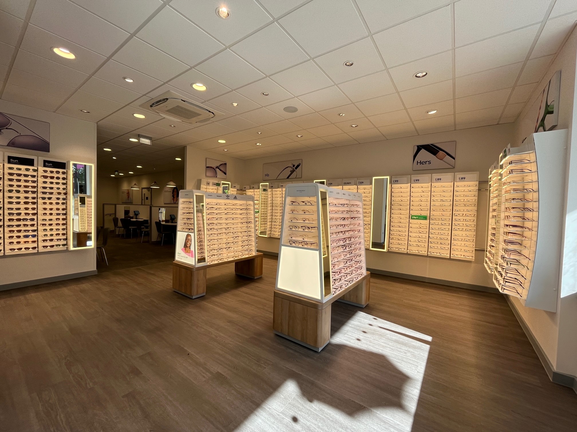 Specsavers Opticians and Audiologists - Alfreton Specsavers Opticians and Audiologists - Alfreton Alfreton 01773 523070
