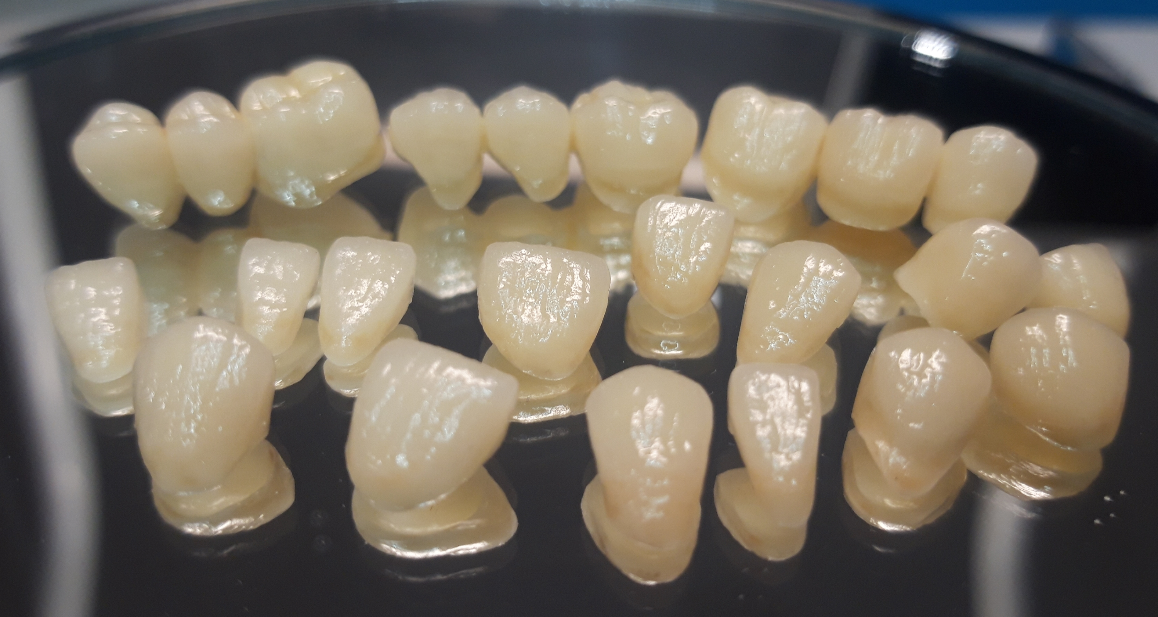 Images Técnicas Dentales Avanzadas De Cantabria