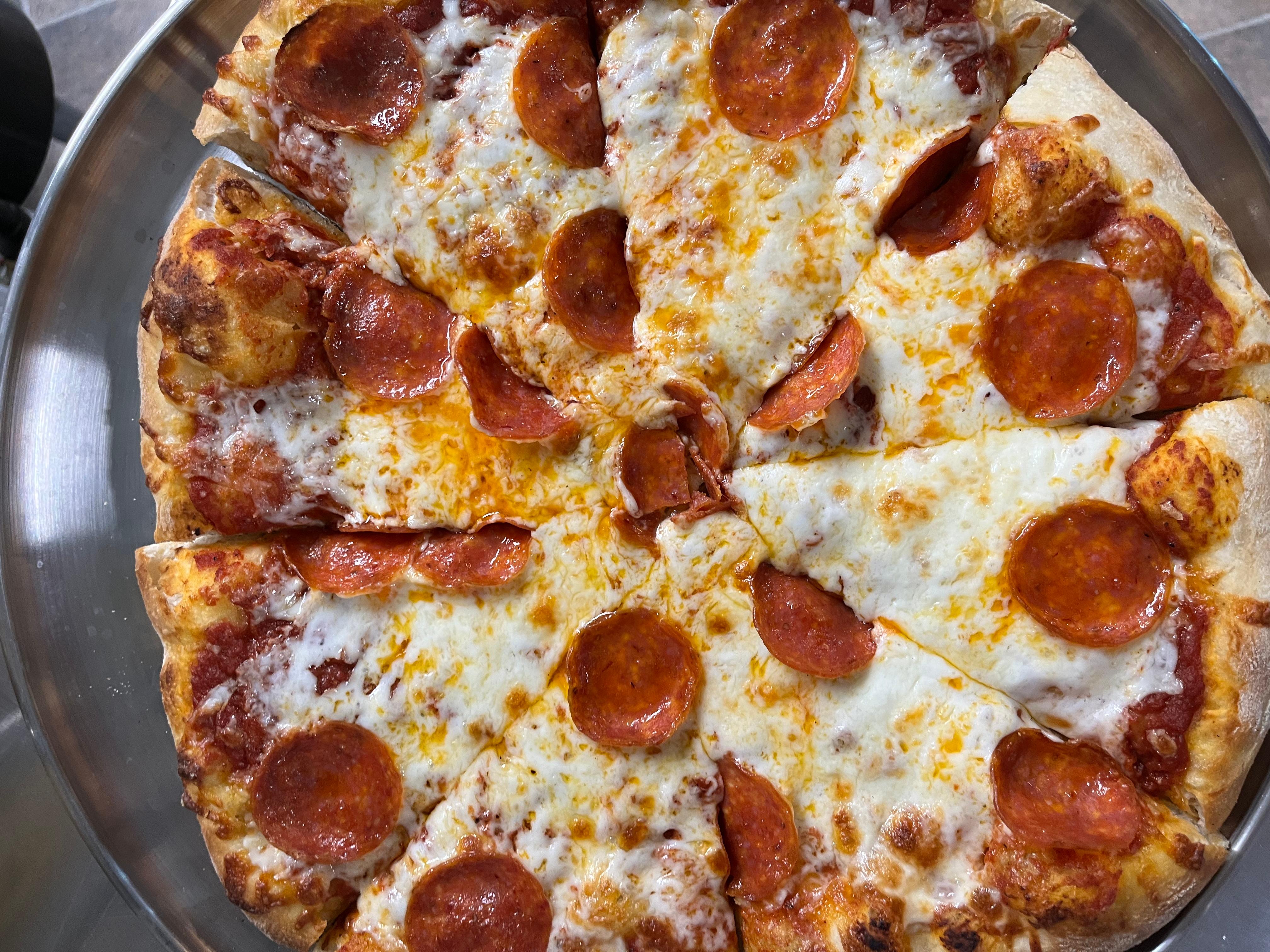 Midnight Sun BBQ & Pizza