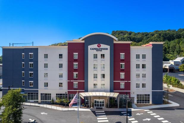 Images Candlewood Suites Asheville Downtown, an IHG Hotel