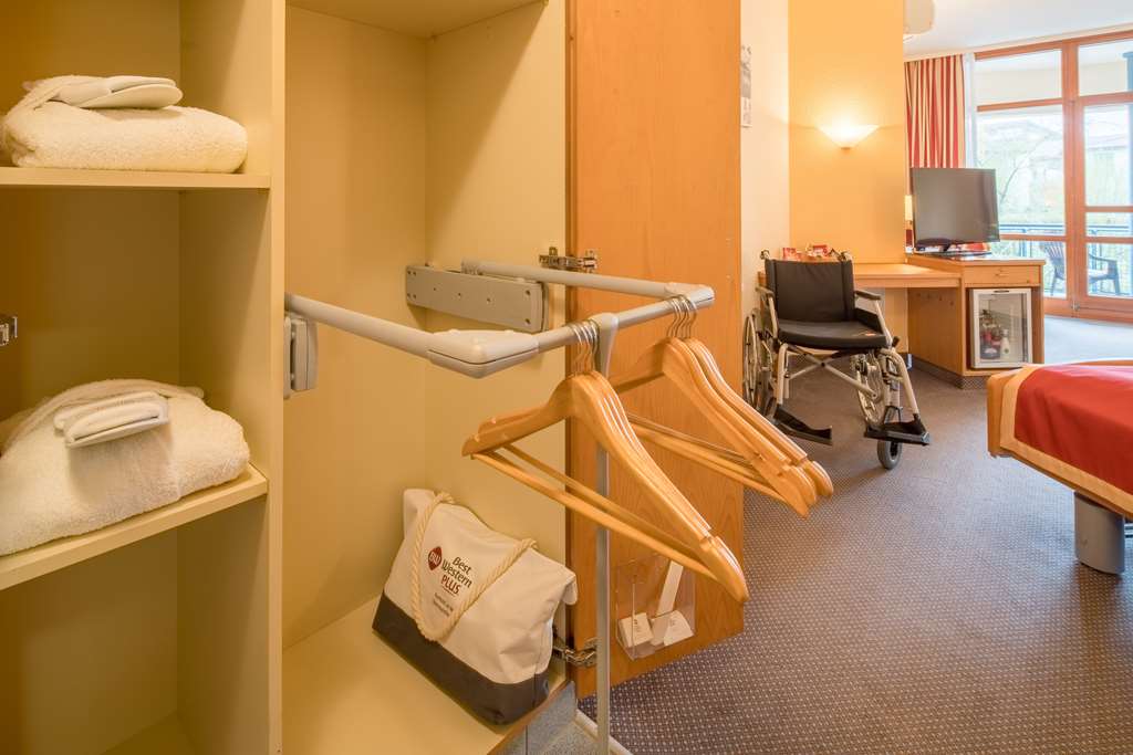 Mobility accessible guest room
