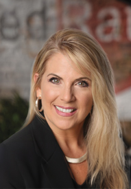 Shari Pardue headshot