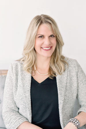 Images Jennifer Feld: Allstate Insurance
