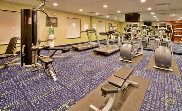 Images Holiday Inn Express & Suites Saint Robert - Leonard Wood by IHG