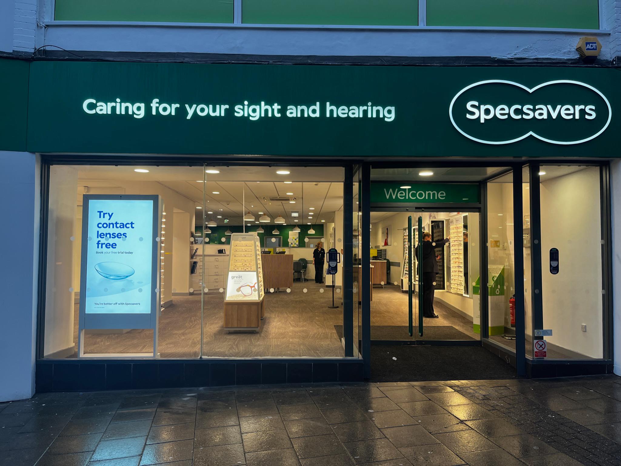 Specsavers Opticians and Audiologists - Nottingham Specsavers Opticians and Audiologists - Nottingham Nottingham 01159 588361