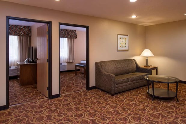 Images Best Western Ambassador Inn & Suites