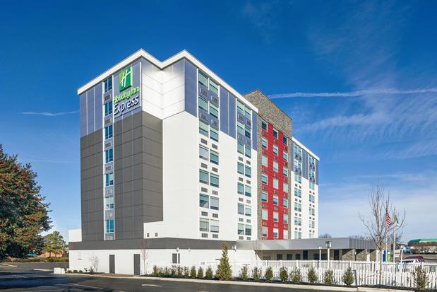 Images Holiday Inn Express Richmond - Midtown by IHG
