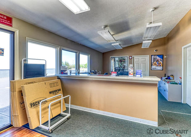 Images CubeSmart Self Storage