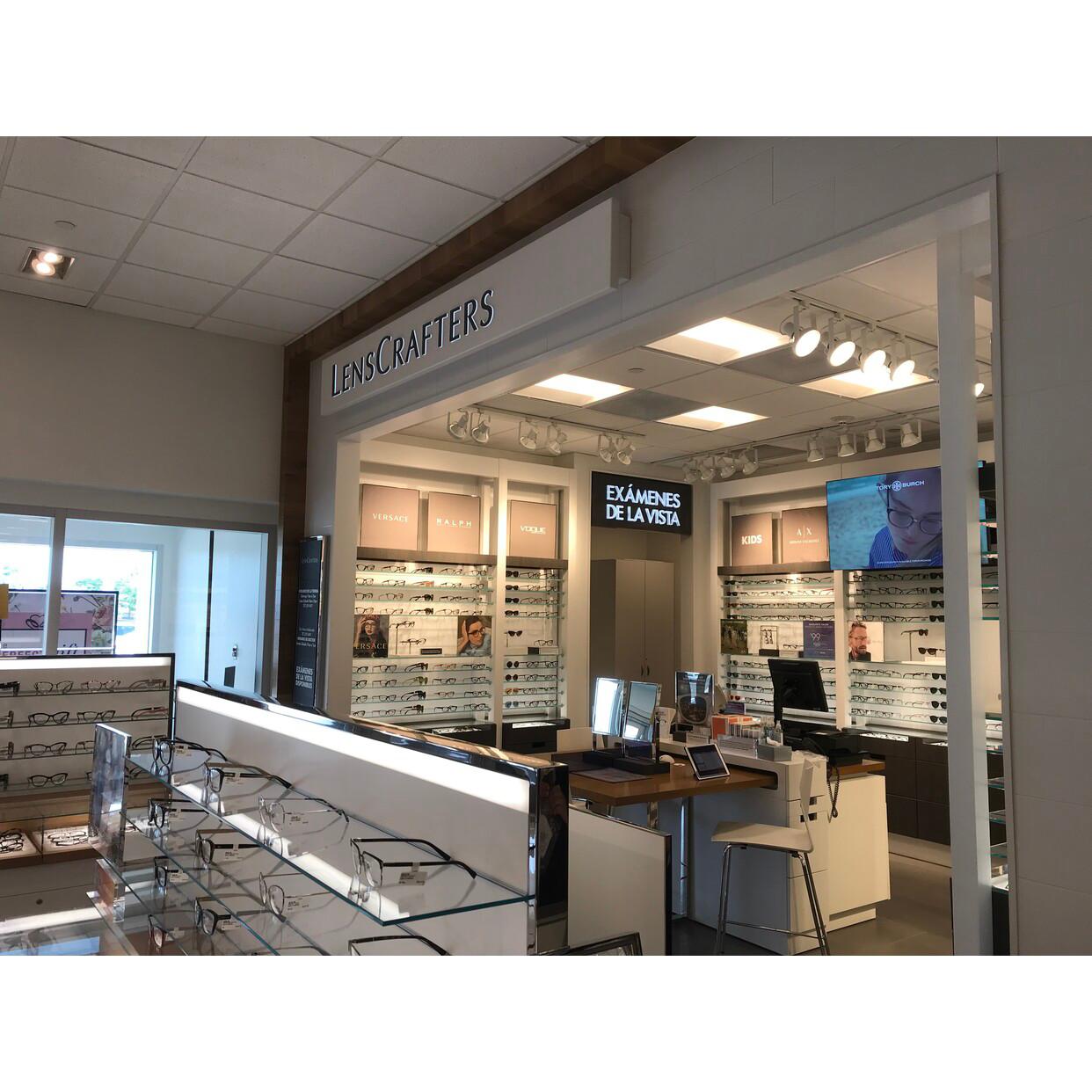 LensCrafters at Macy's in Ponce, 2050 Ponce Bypass Opticians in Ponce