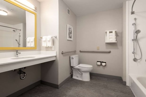 Images Hampton Inn & Suites Manteca