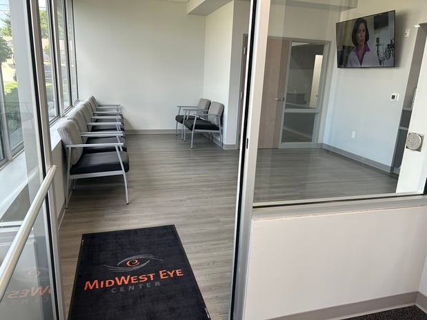 Images MidWest Eye Center