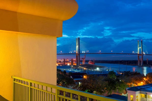 Images DoubleTree by Hilton Hotel Savannah Historic District