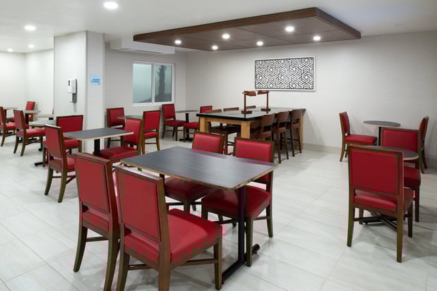 Images Holiday Inn Express Santa Rosa North by IHG