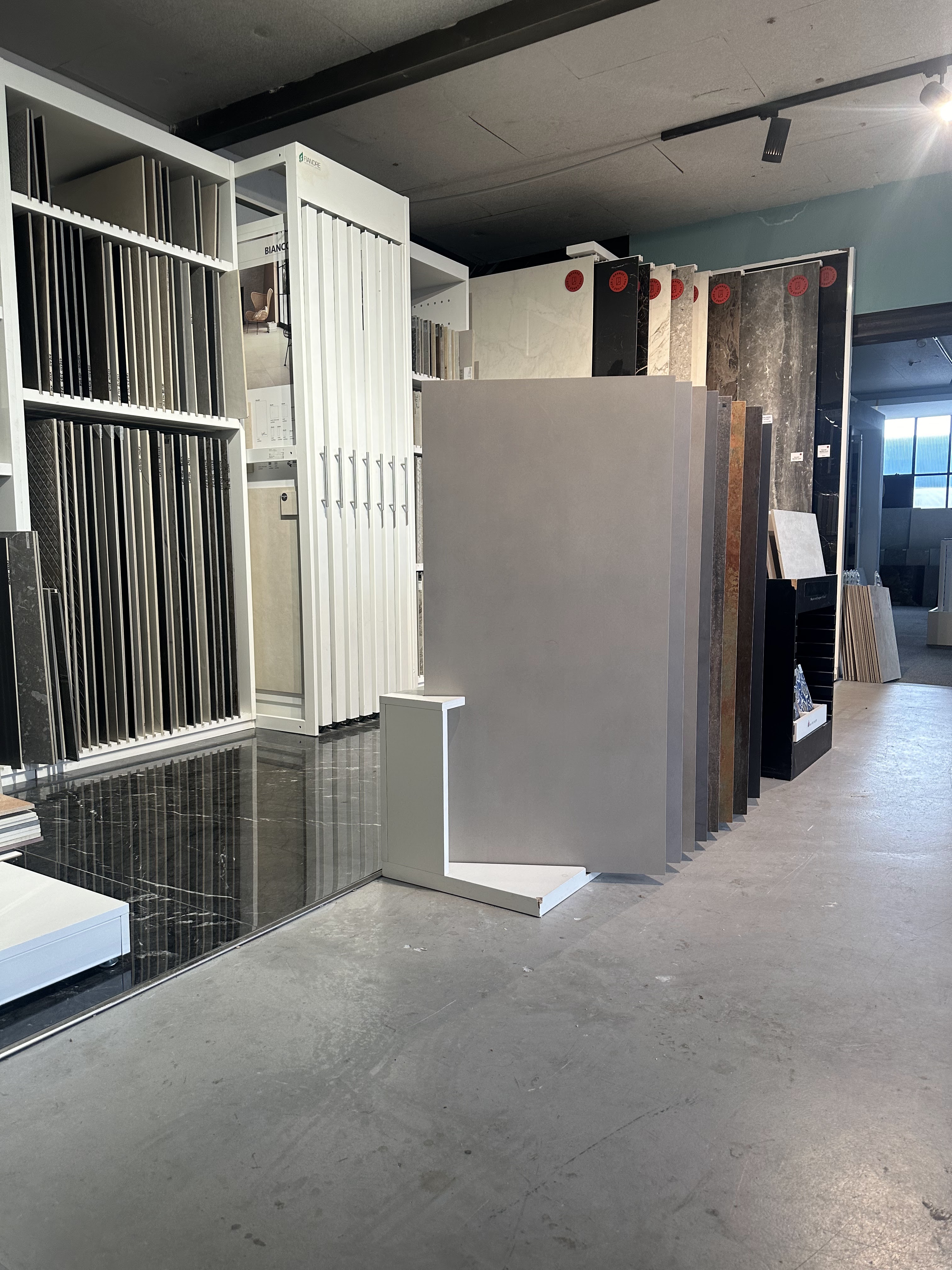 Bilder Fliesengalerie 44 München