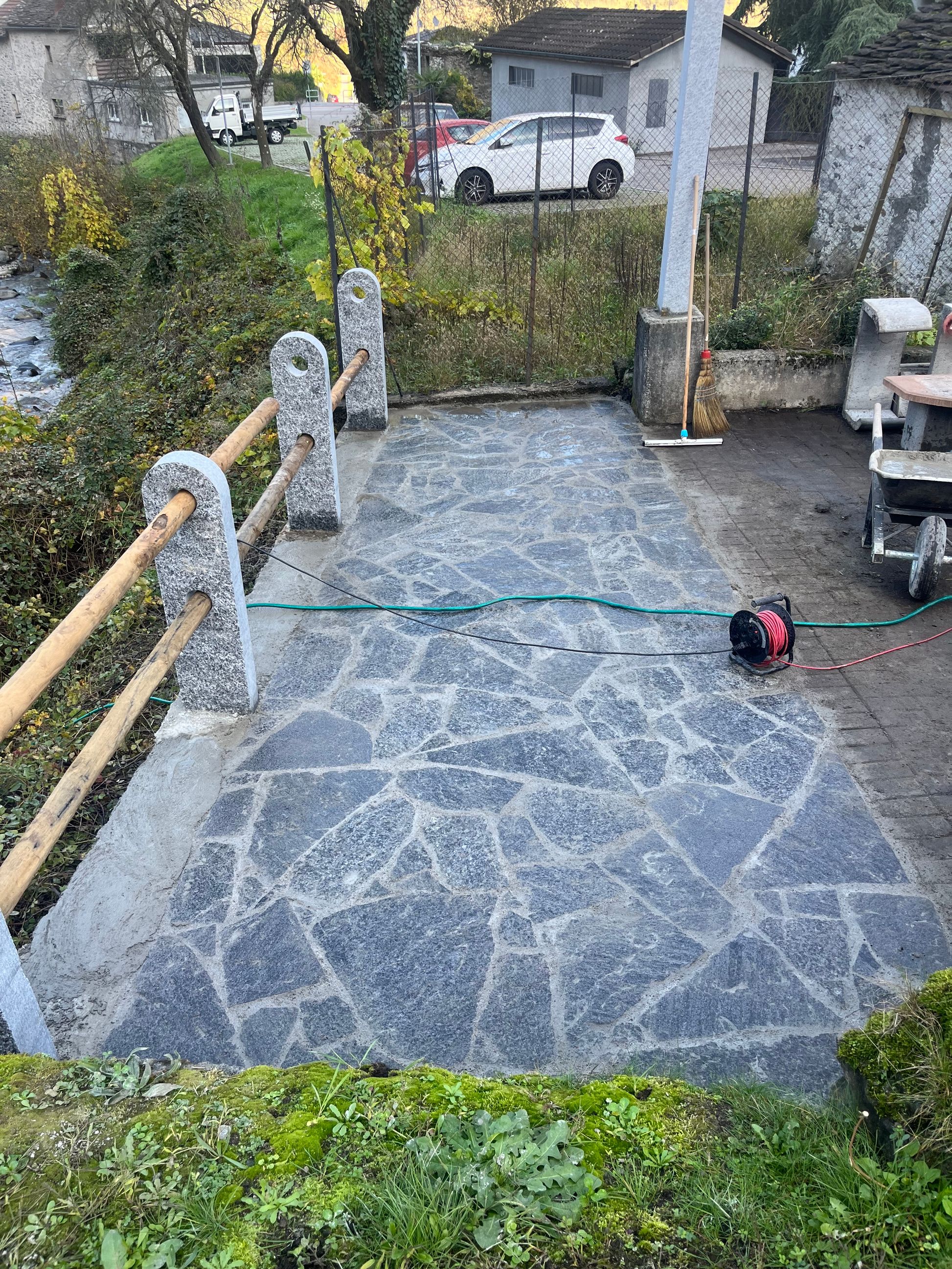 Bilder Graniti, Giardini e Pali di Castagno by DT Multiservices di Daniele Tiboni, selvicoltore AFC