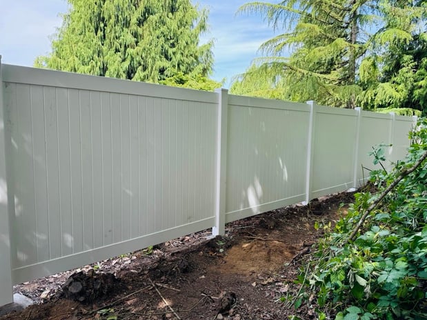 Images Optima Fence and Deck