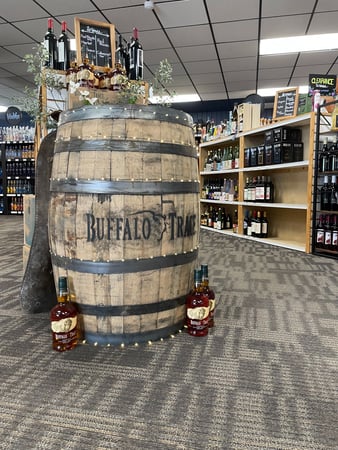 Images Evergreen Liquor Store
