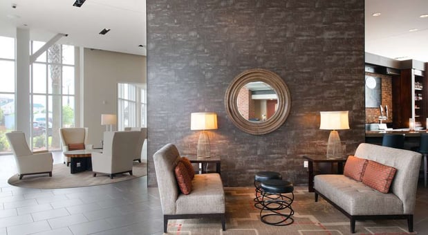 Images DoubleTree by Hilton Hotel & Suites Charleston Airport
