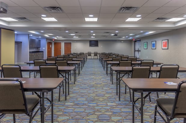 Images Holiday Inn Express Indianapolis - Southeast by IHG