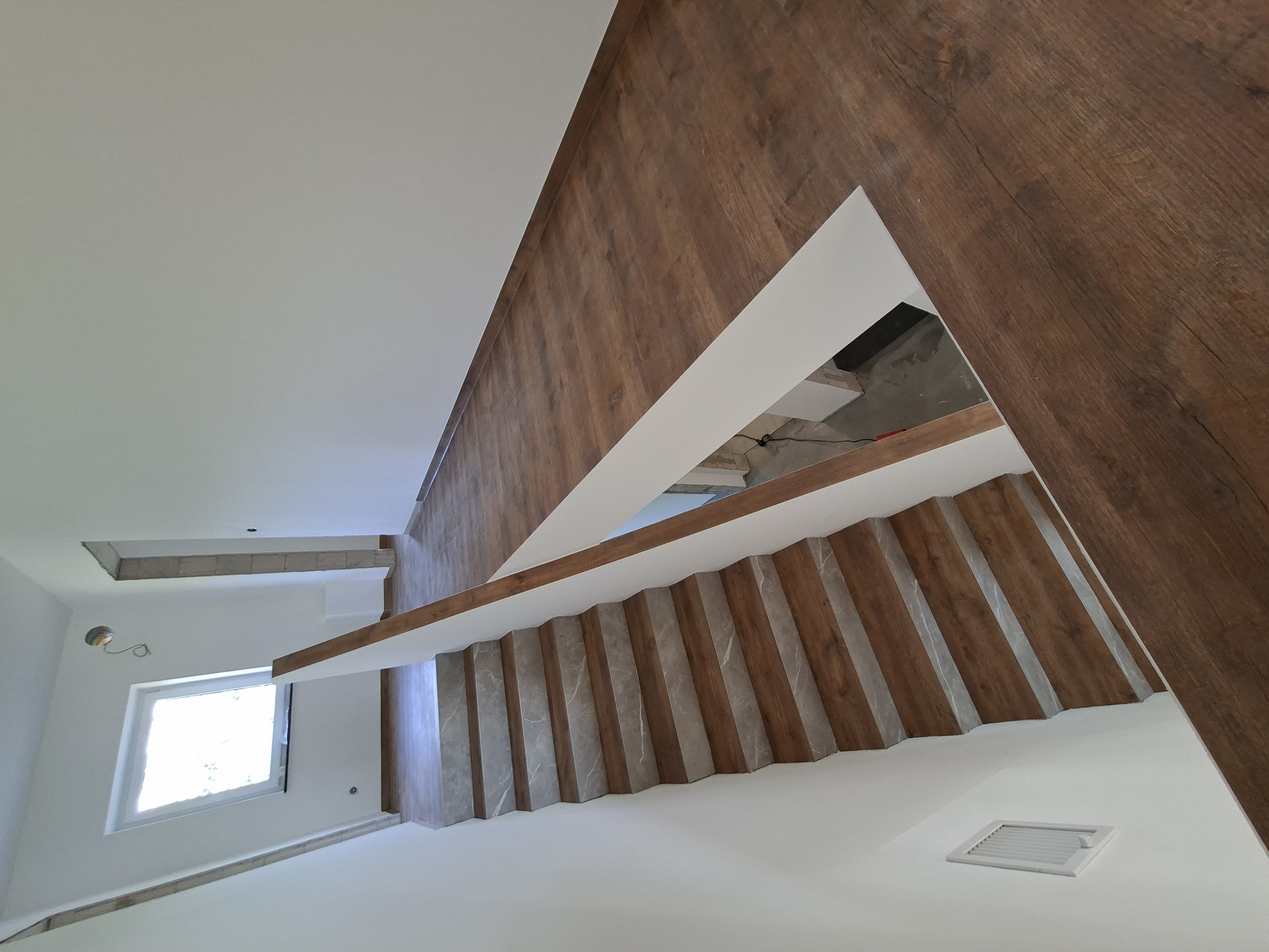 CJ-Bodenleger Christopher Jentzen, Dorfstraße 43 in Glasin