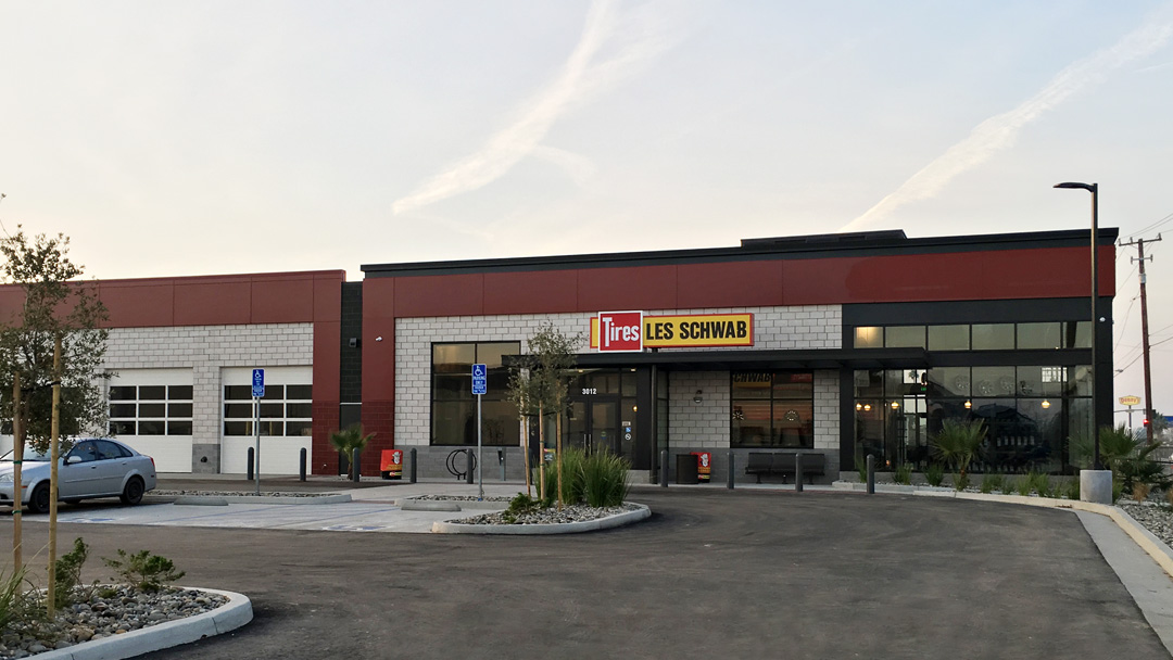 Les Schwab Tire Center