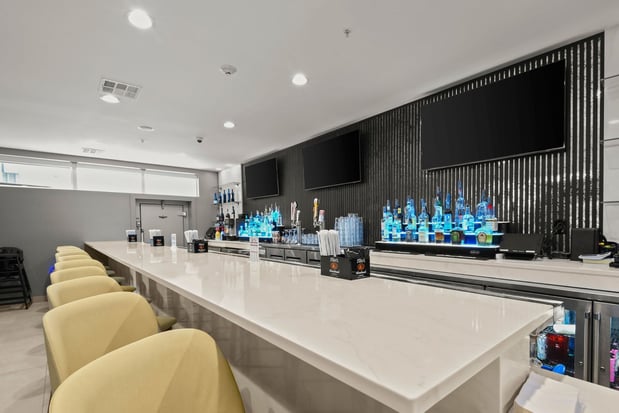 Images Holiday Inn Gonzales by IHG