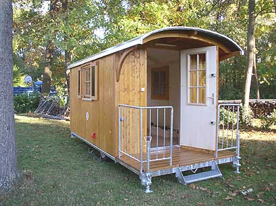 Schneider - Ihr Schreiner für Bau- und Möbelschreinerei, Hauptstr. 16 in Fellen