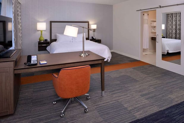 Images Hampton Inn & Suites Albany-East Greenbush
