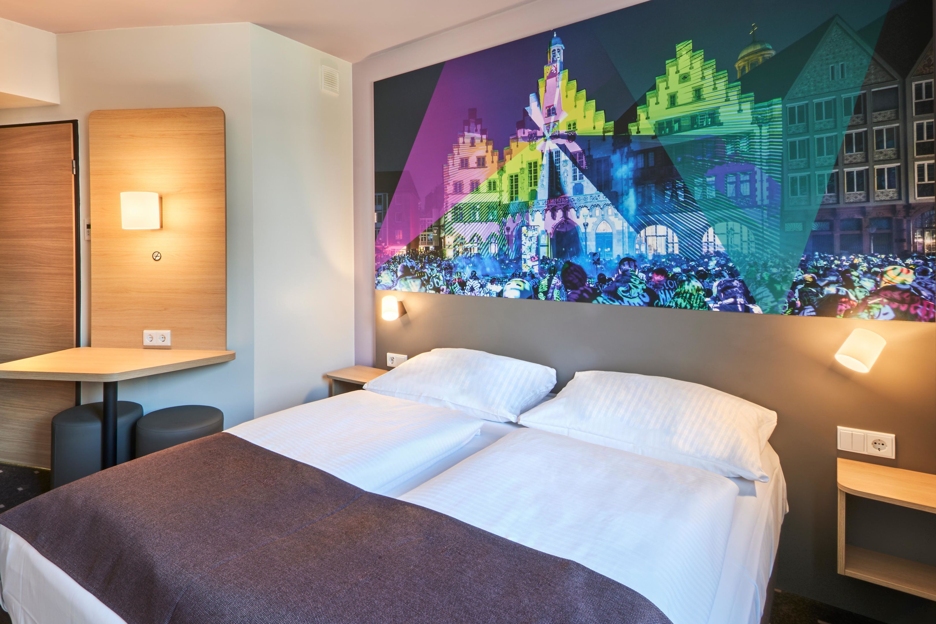Kundenbild groß 10 B&B HOTEL Frankfurt-Niederrad