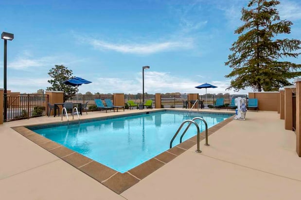 Images Hampton Inn & Suites Jackson
