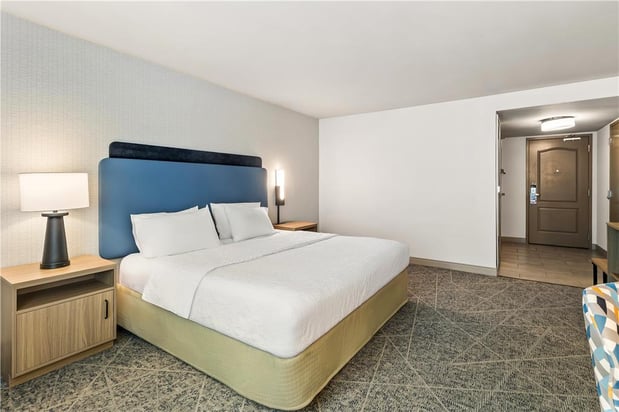 Images Hampton Inn & Suites Merced