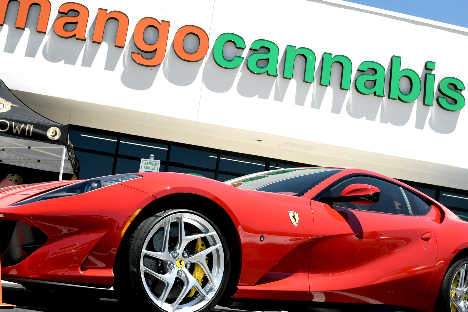 Mango Cannabis Weed Dispensary NW Expressway