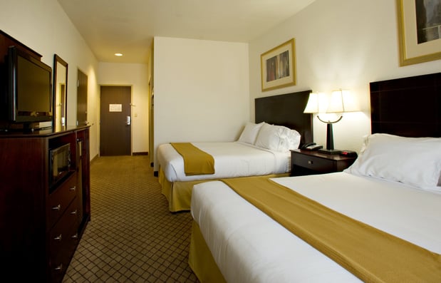 Images Holiday Inn Express & Suites Childress by IHG