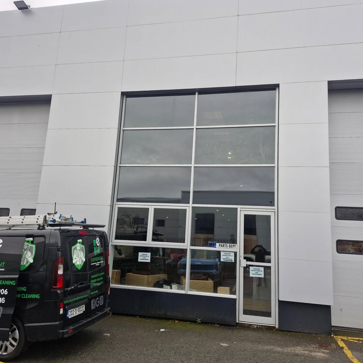 Everbright Window Cleaning 14