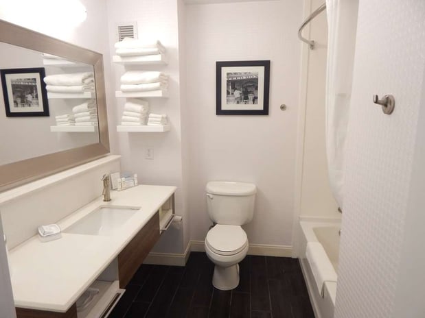 Images Hampton Inn Heath-Newark