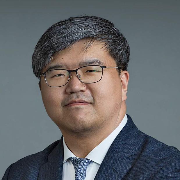 Images Lee C. Zhao, MD