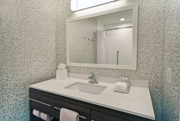 Images Home2 Suites by Hilton Beloit