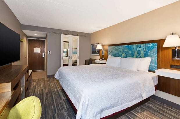 Images Hampton Inn Traverse City