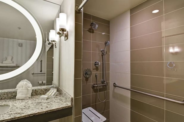 Images Hilton Garden Inn Raleigh /Crabtree Valley