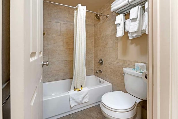 Images Best Western Plus Concord Inn