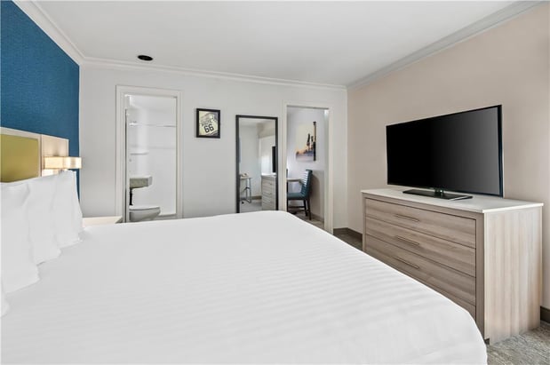 Images SureStay by Best Western Santa Monica