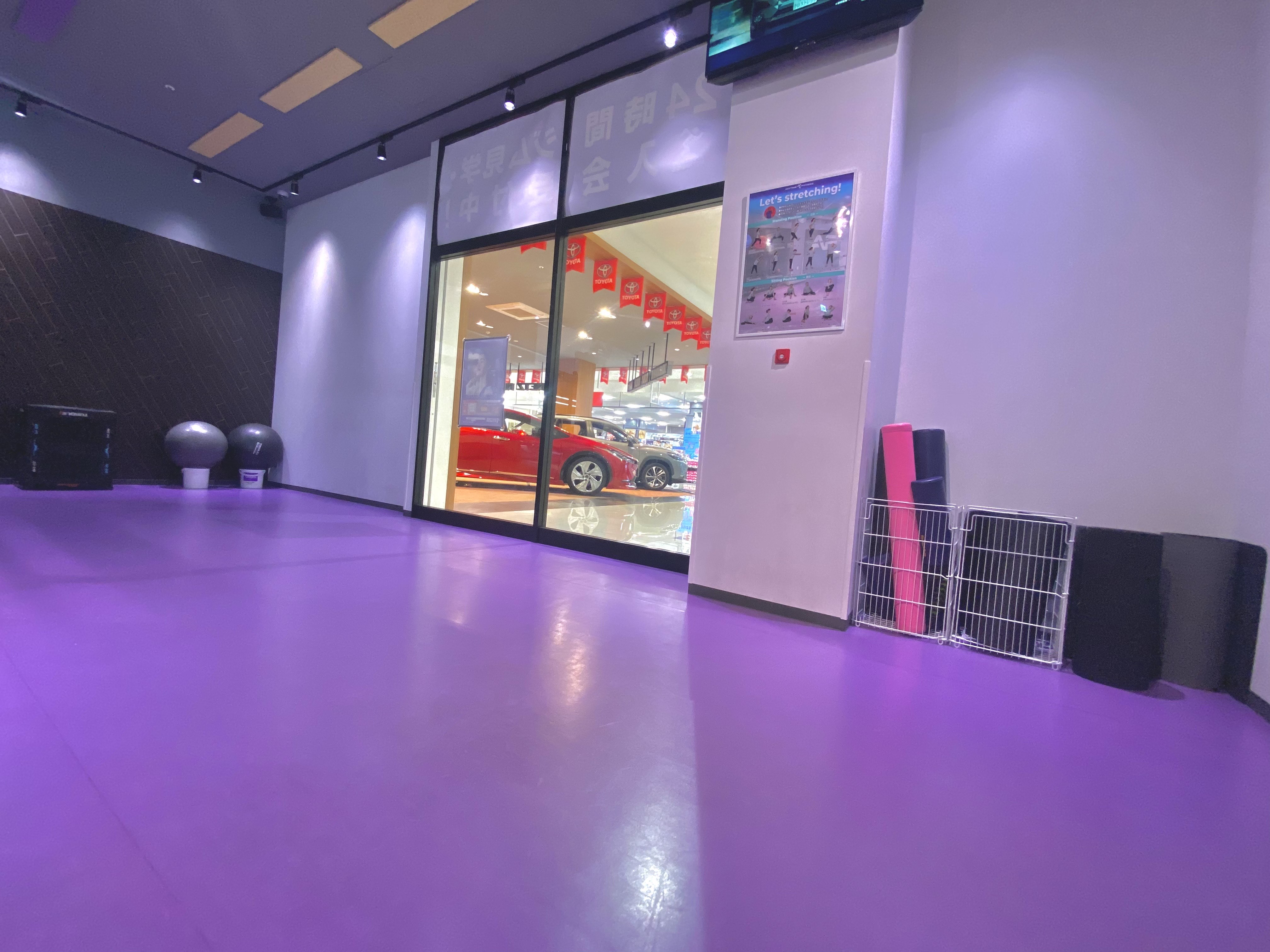 Images エニタイムフィットネス イオンタウン四日市泊店