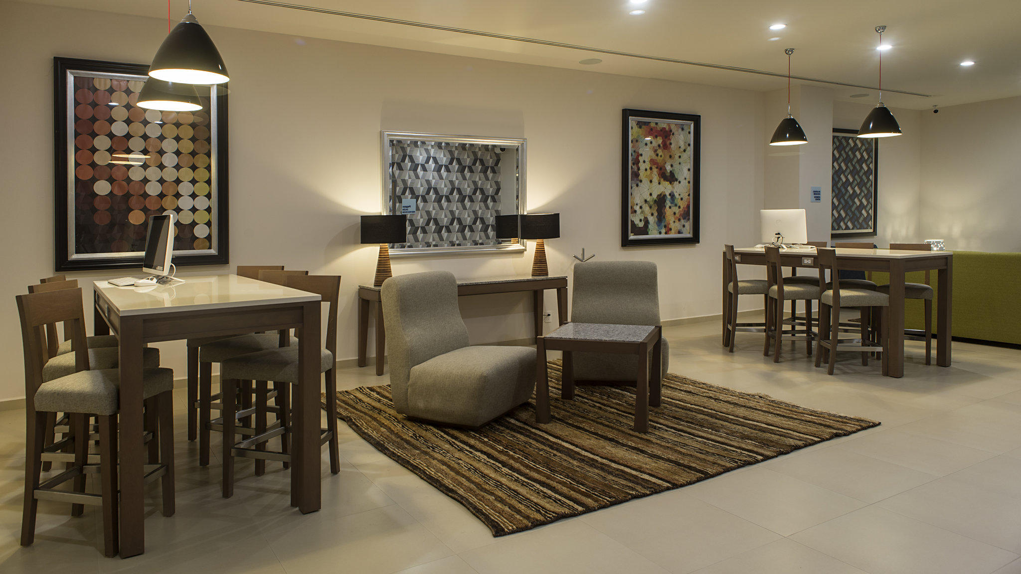 Images Holiday Inn Express Mexico - Toreo by IHG