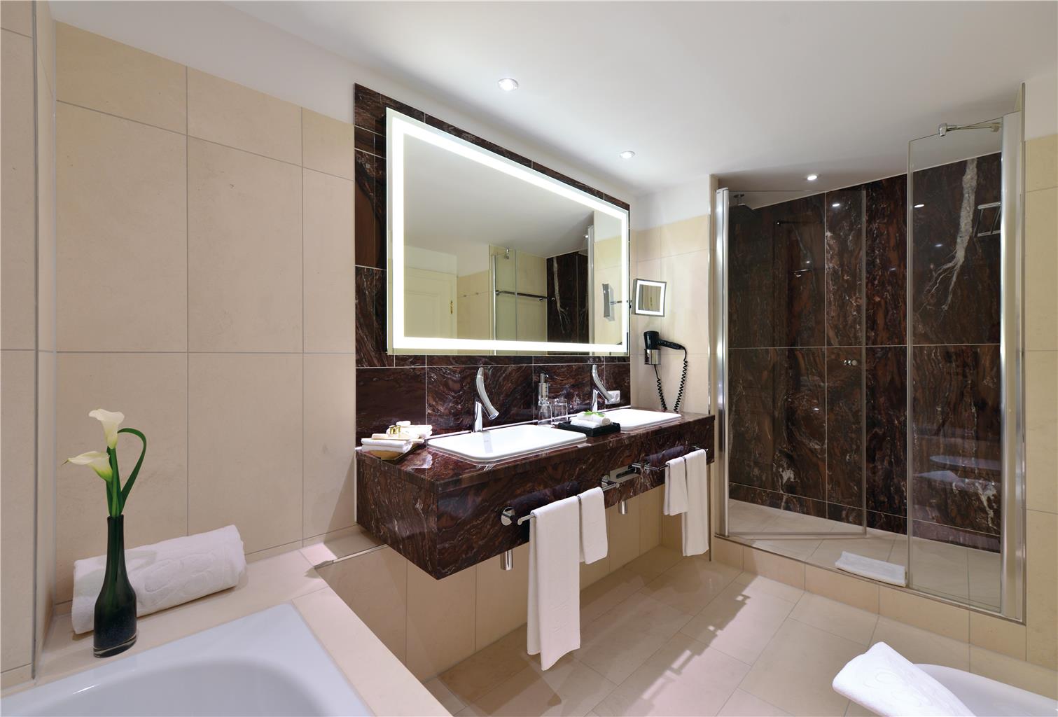 Best Western Premier Parkhotel Kronsberg, Gut Kronsberg 1 in Hannover