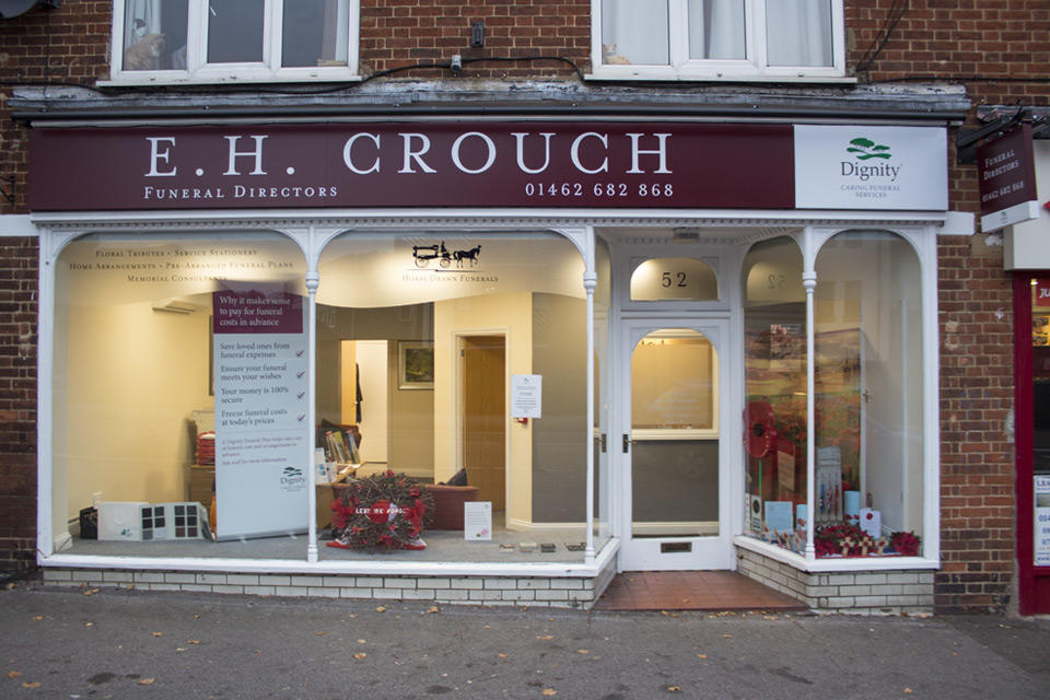 E.H. Crouch Funeral Directors Letchworth 01462 682868