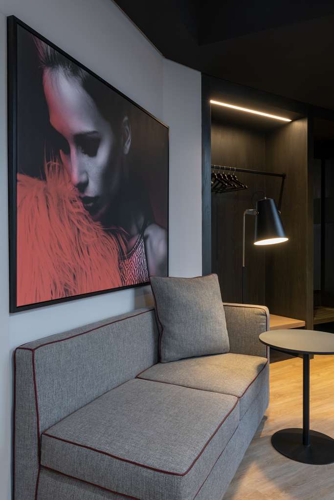 Images Radisson RED Johannesburg Rosebank