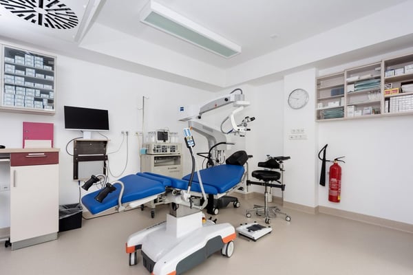 Bilder Dr. med. univ. Tschiderer H. & Kollegen Ärzte für Augenheilkunde