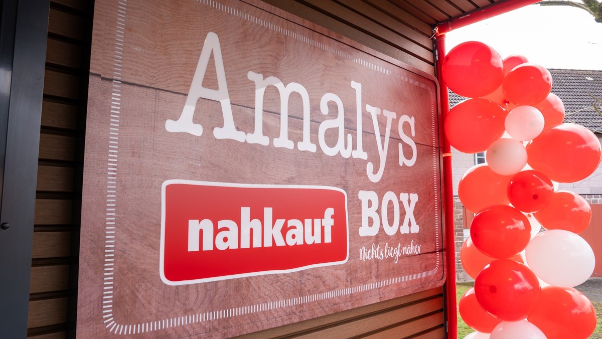 Amalys nahkauf Box, Dorfplatz/ Negenborner Straße in Golmbach